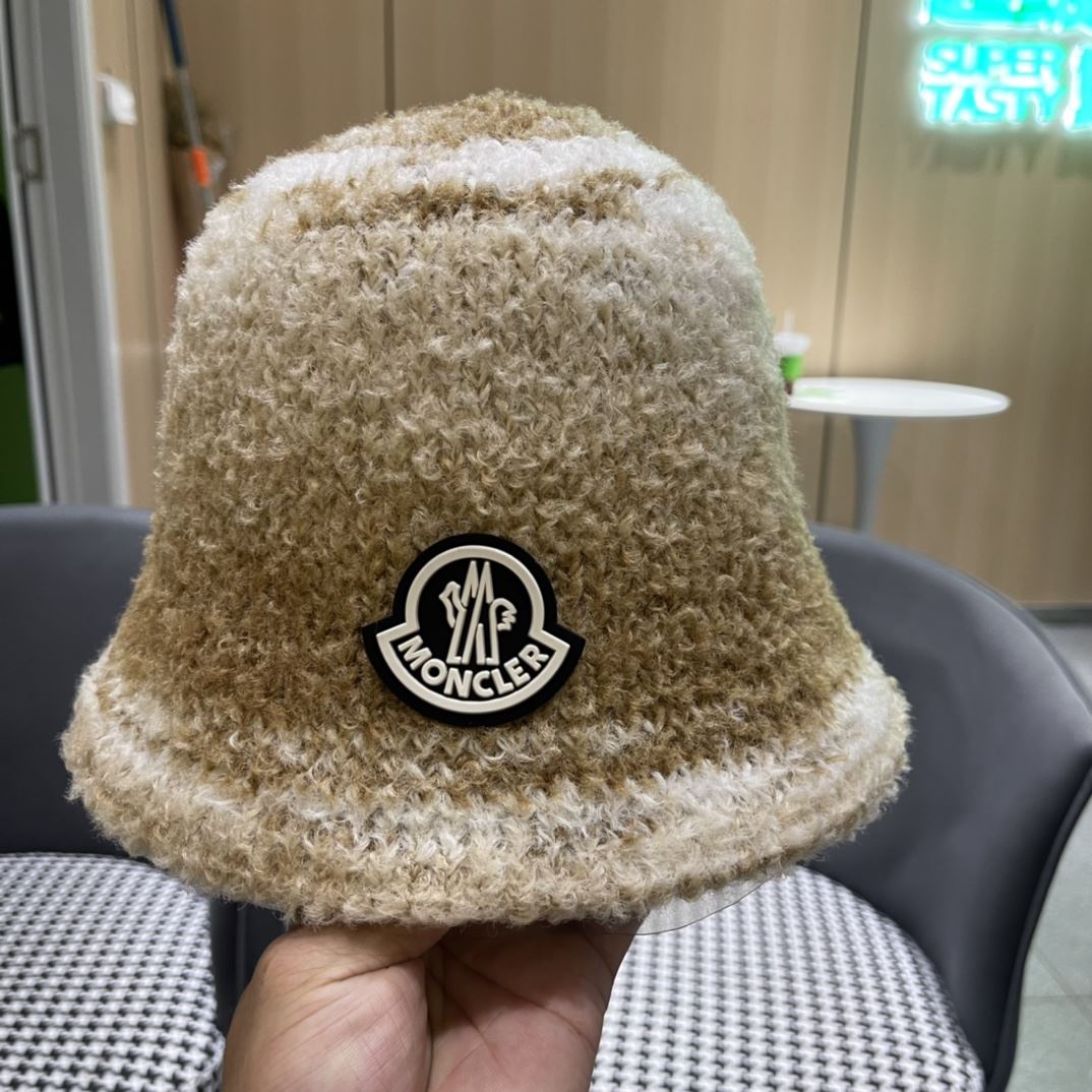 Moncler Caps